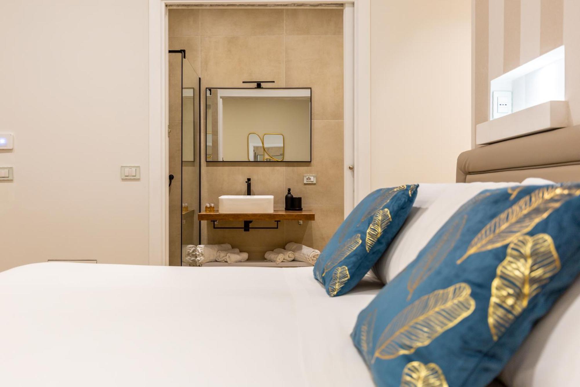 Casa Lounge Costituzione Hotell Cagliari Exteriör bild