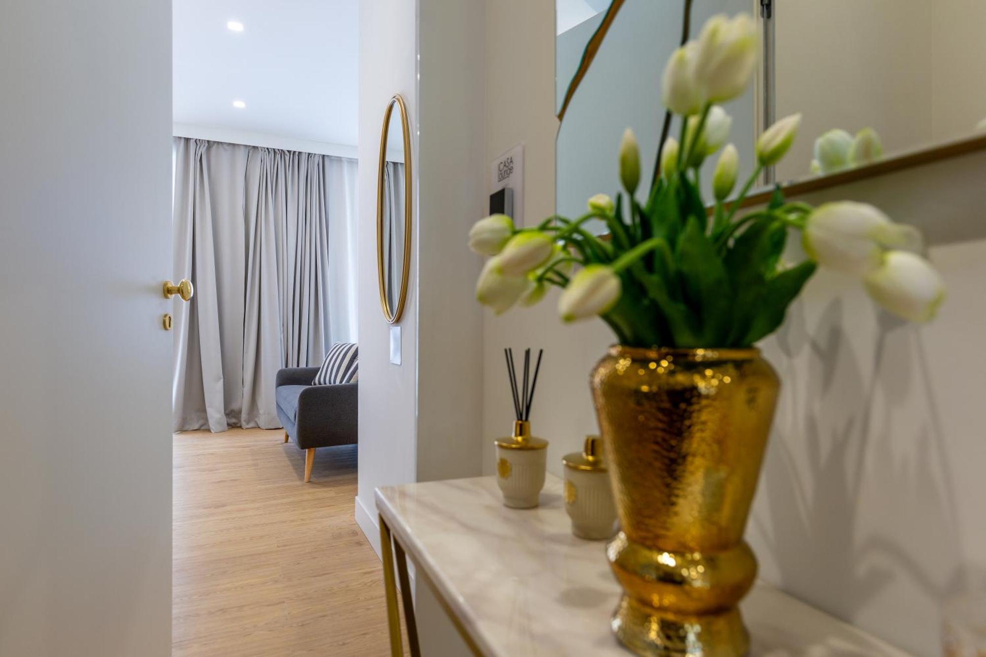 Casa Lounge Costituzione Hotell Cagliari Exteriör bild