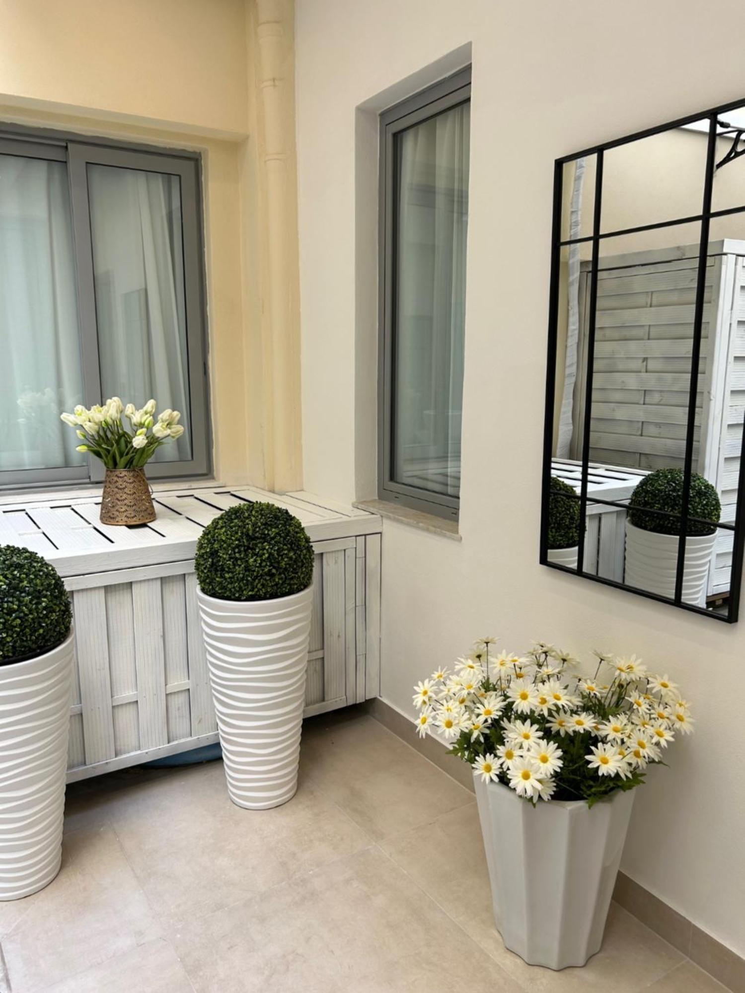 Casa Lounge Costituzione Hotell Cagliari Exteriör bild