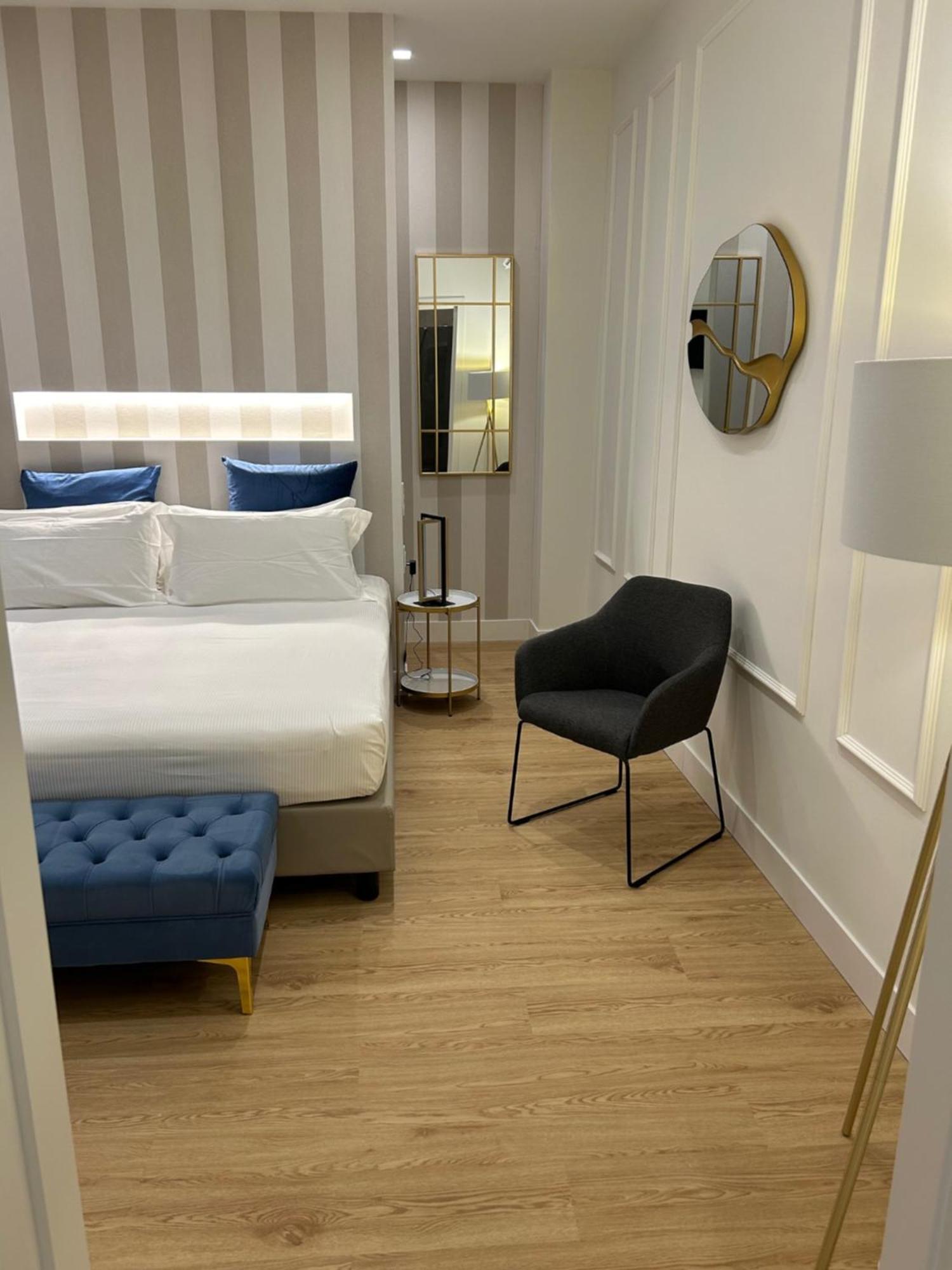 Casa Lounge Costituzione Hotell Cagliari Exteriör bild