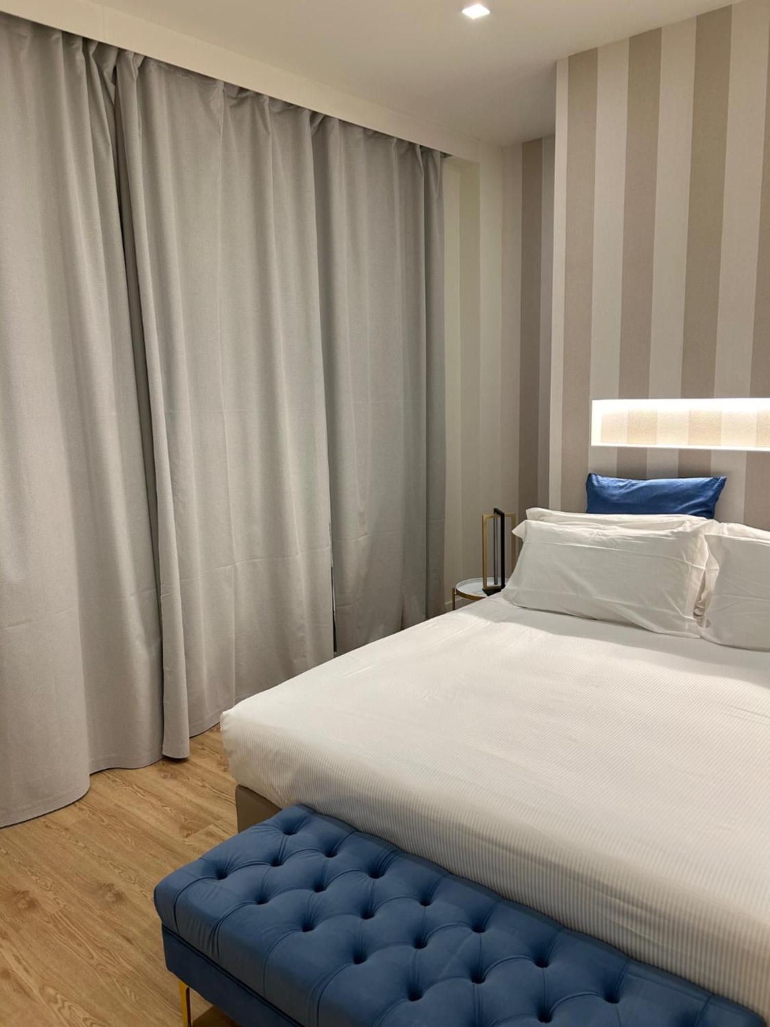 Casa Lounge Costituzione Hotell Cagliari Exteriör bild