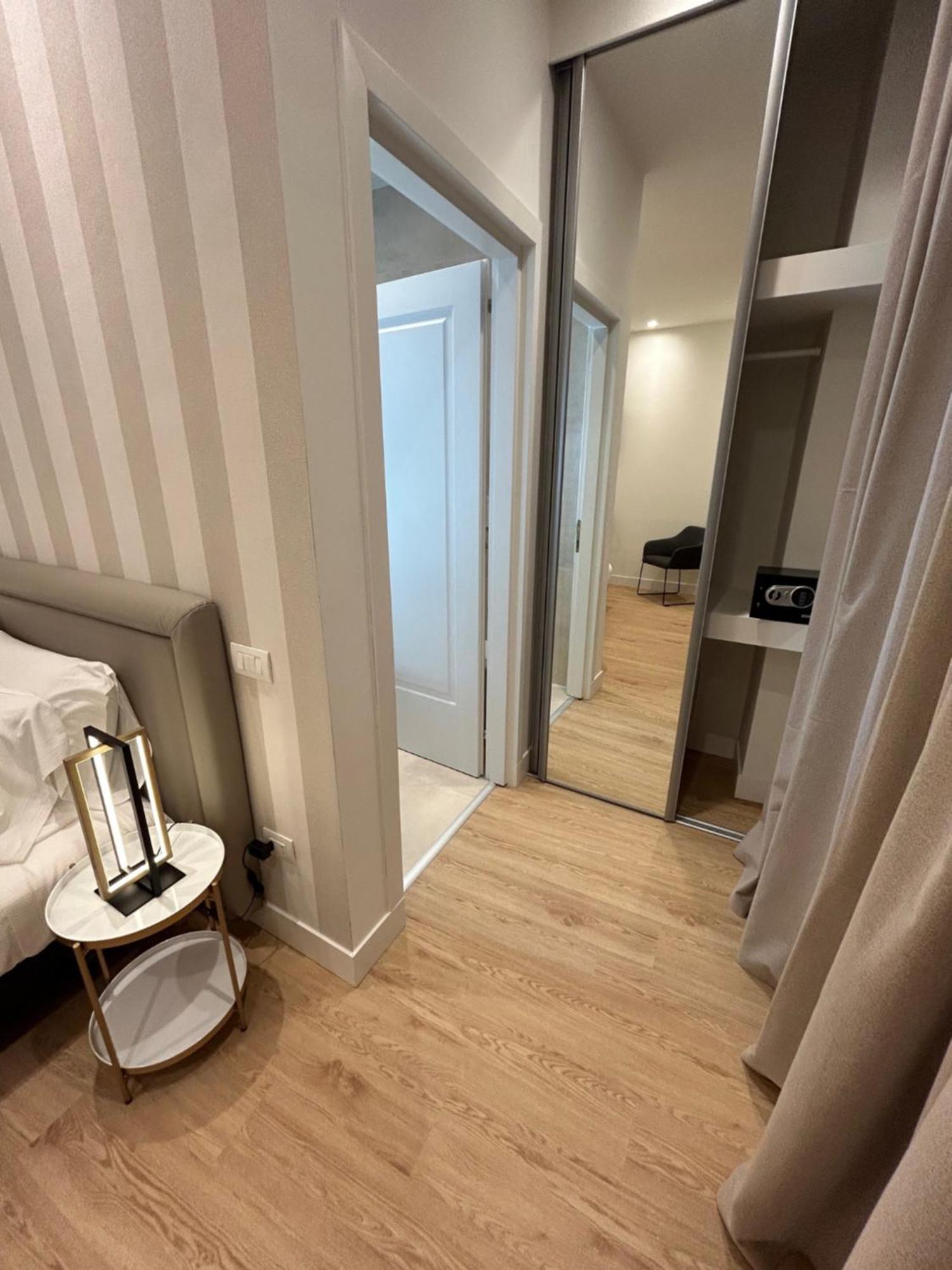 Casa Lounge Costituzione Hotell Cagliari Exteriör bild